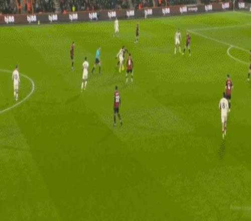 日本球星,万欧元转会,后迷失,平博体育官网,平博体育直播,体育赛事直播,足球直播